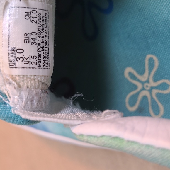 Vans Authentic X SpongeBob Blue Green Canvas Rainbow Kids Shoes - Picture 10 of 10